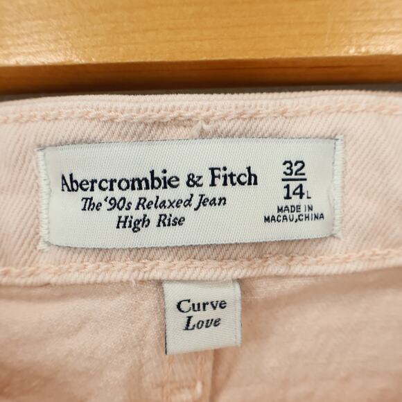 NWT Abercrombie & Fitch Curve Love 90s Relaxed Jean Light Pink Size 32/14 Long - Picture 9 of 9